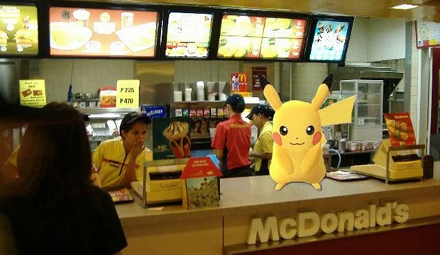 Pikachu in un ristorante McDonald's in "Pokémon GO".